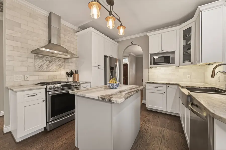 4405 Wendell Street, Bellaire, TX 77401 - #3