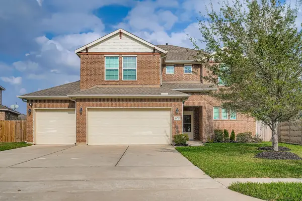 9643 Clear Diamond Drive, Rosharon, TX 77583