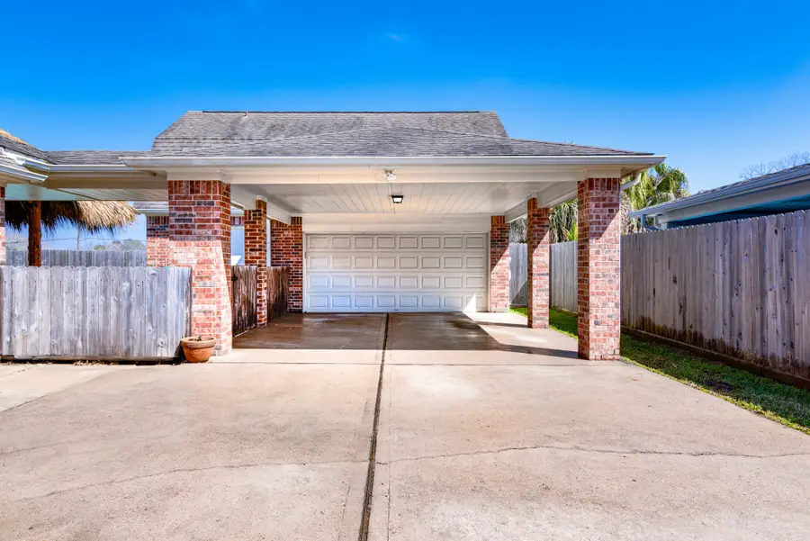 410 Scarlet Sage Drive, League City, TX 77573 - Image #3