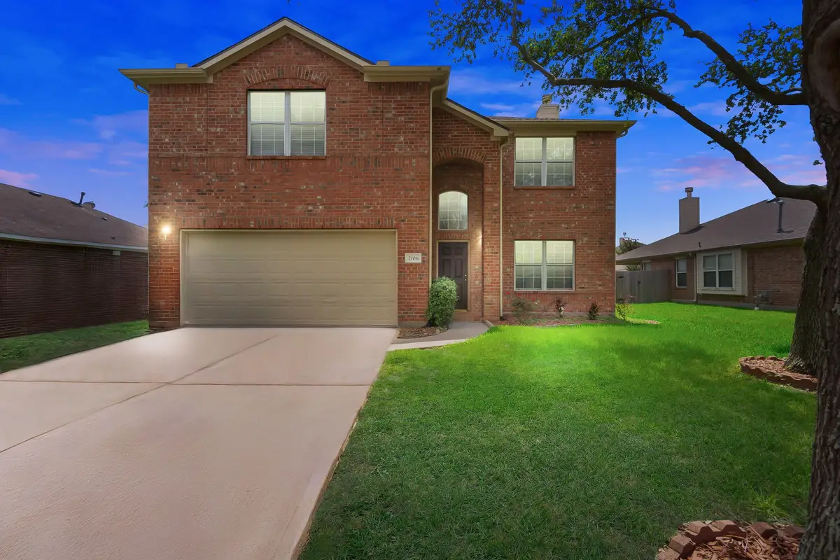 2106 Goldfinch Lane, League City, TX 77573 - Image #1