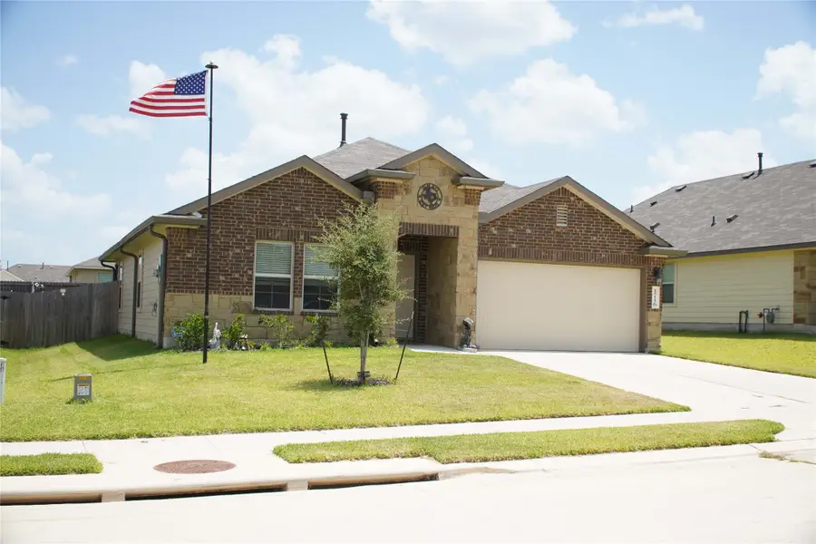 1716 Grimes Drive, Brenham, TX 77833 - #2