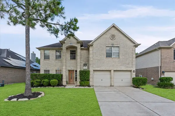 3014 Glenwood Drive, Pearland, TX 77584