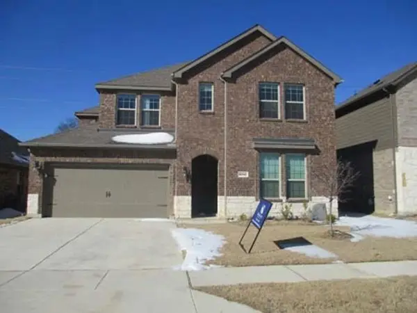 3717 Tracewood Bend, Aubrey, TX 76227
