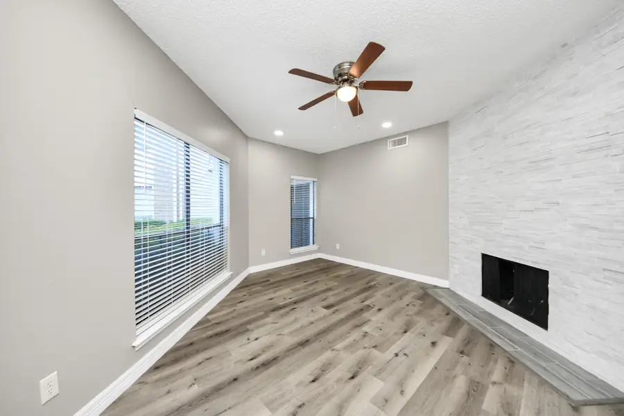 3722 Woodchase Drive, Houston, TX 77042 - Image #2