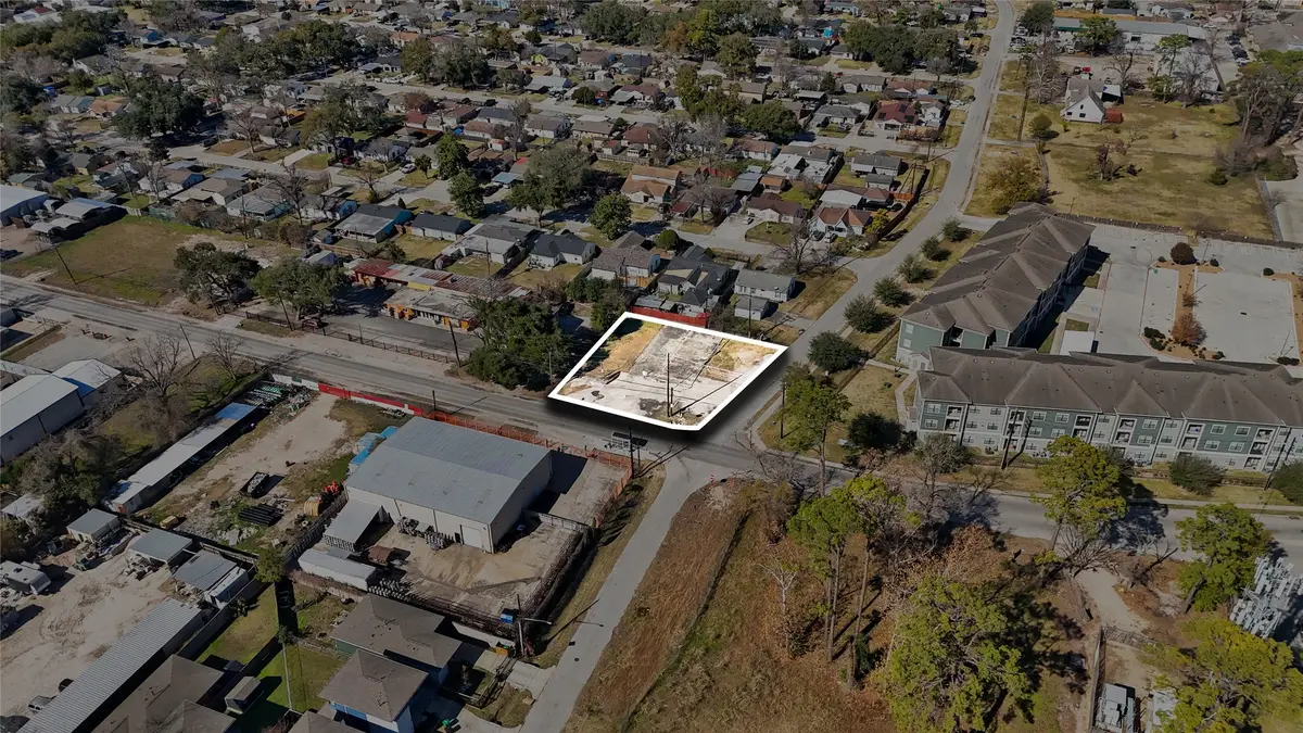 61 Berry Road, Houston, TX 77022 - #1