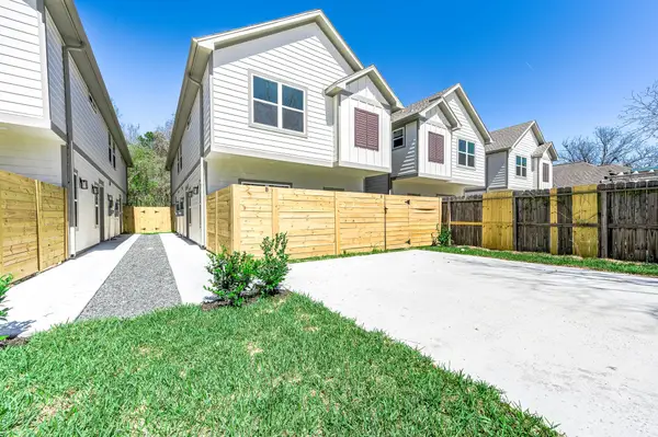 2022 Hampton Street #A B, Houston, TX 77088