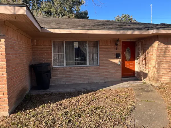 5551 Winding Creek Way, Houston, TX 77017