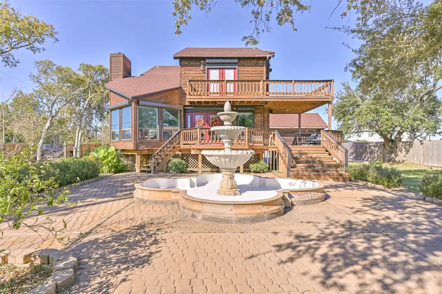 114 24th Street, Dickinson, TX 77539 - #2