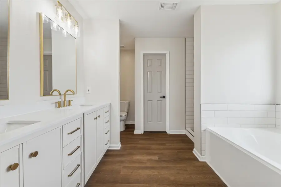 218 Diamond Bay Drive, Dickinson, TX 77539 - Image #3