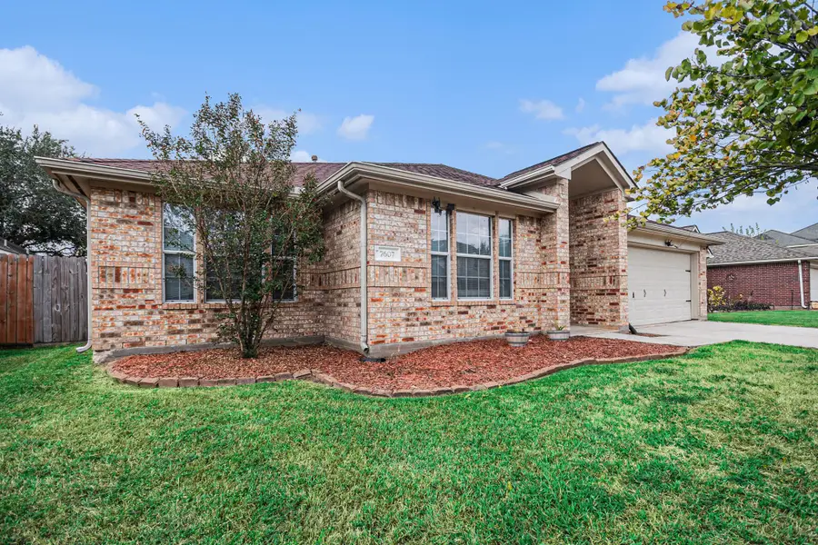 7607 Omaha Drive, Baytown, TX 77521 - #2