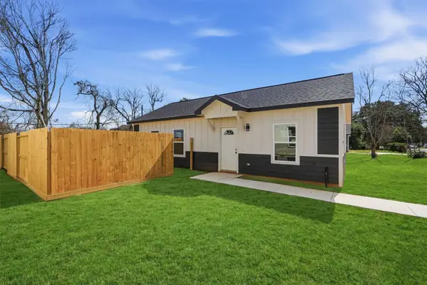 2250 Cable Avenue, Beaumont, TX 77703