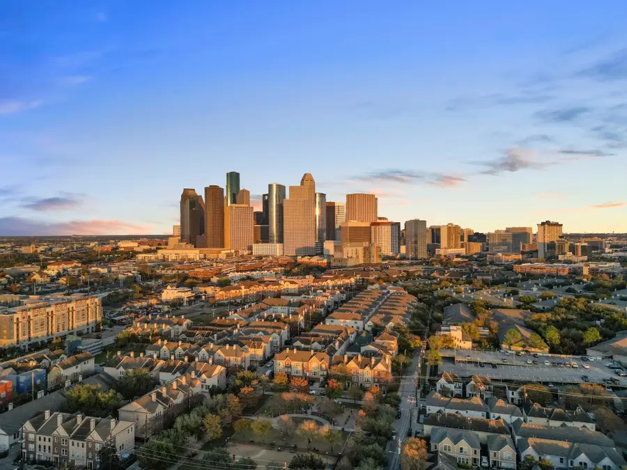1900 Genesee Street #203, Houston, TX 77006 - #3