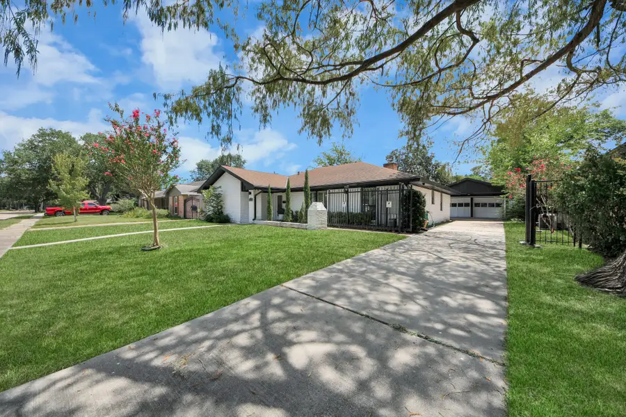 5823 Mcknight Street, Houston, TX 77035 - #2