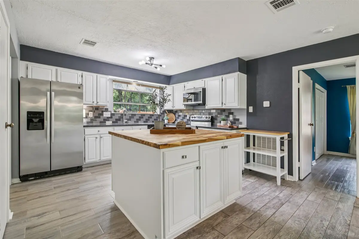 5210 Creek Shadows Drive, Houston, TX 77339 - Image #1