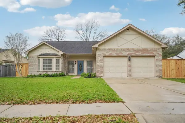 2926 Lakefield Way, Sugar Land, TX 77479