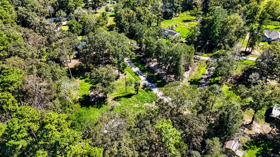 241 County Road 2221, Cleveland, TX 77327 - Image #3