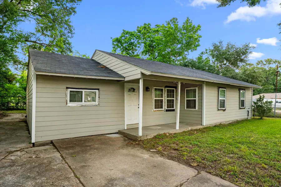 5835 Southseas Street, Houston, TX 77033 - #3