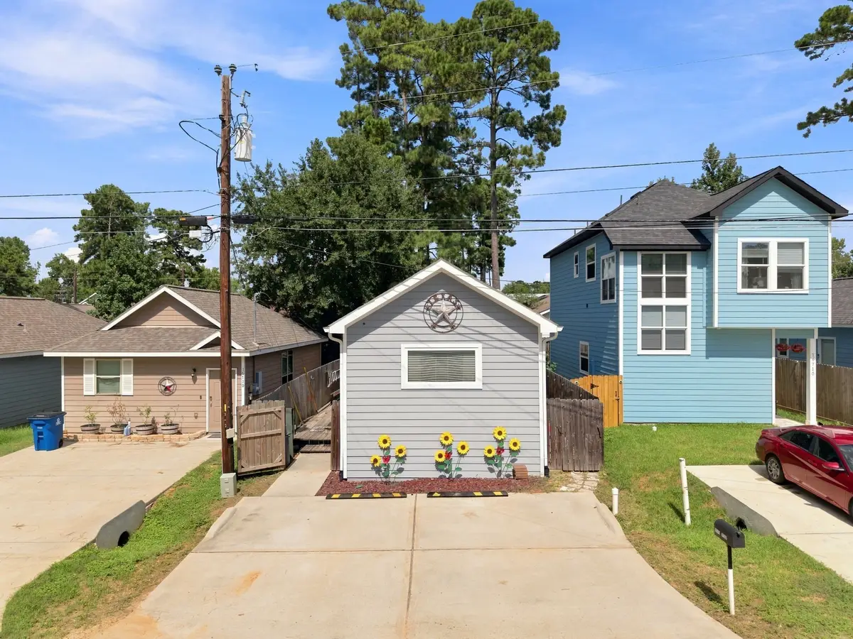 16714 E Forrestal, Montgomery, TX 77316 - #1