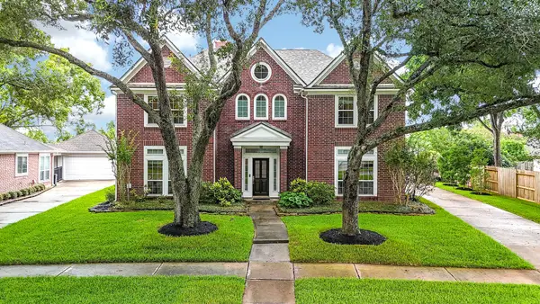 4806 Kirkwall Drive, Sugar Land, TX 77479