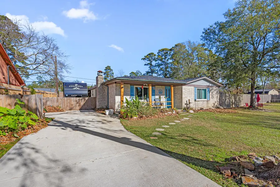 227 Glencroft Court, Huffman, TX 77336 - Image #2