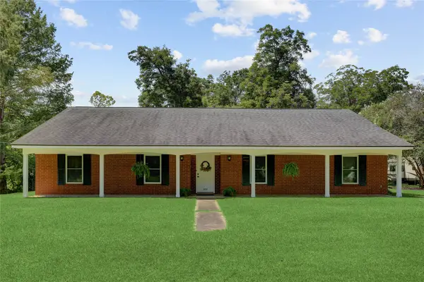319 Garrett Road, Wharton, TX 77488