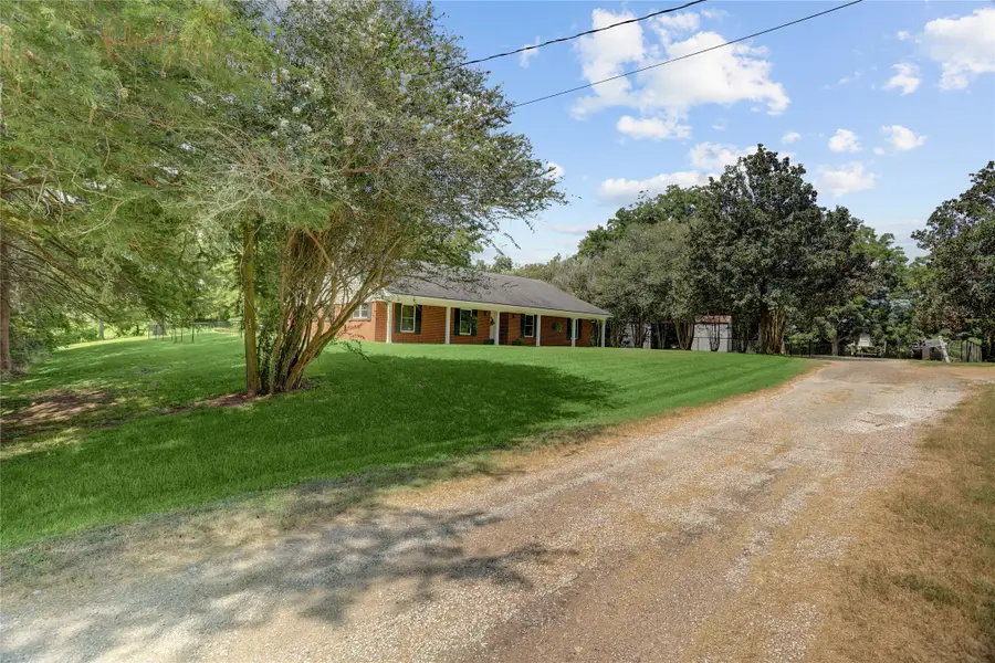 319 Garrett Road, Wharton, TX 77488 - #2