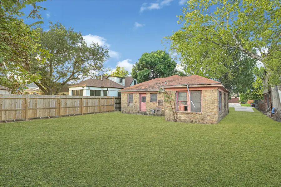 1422 Scharpe Street, Houston, TX 77023 - #3
