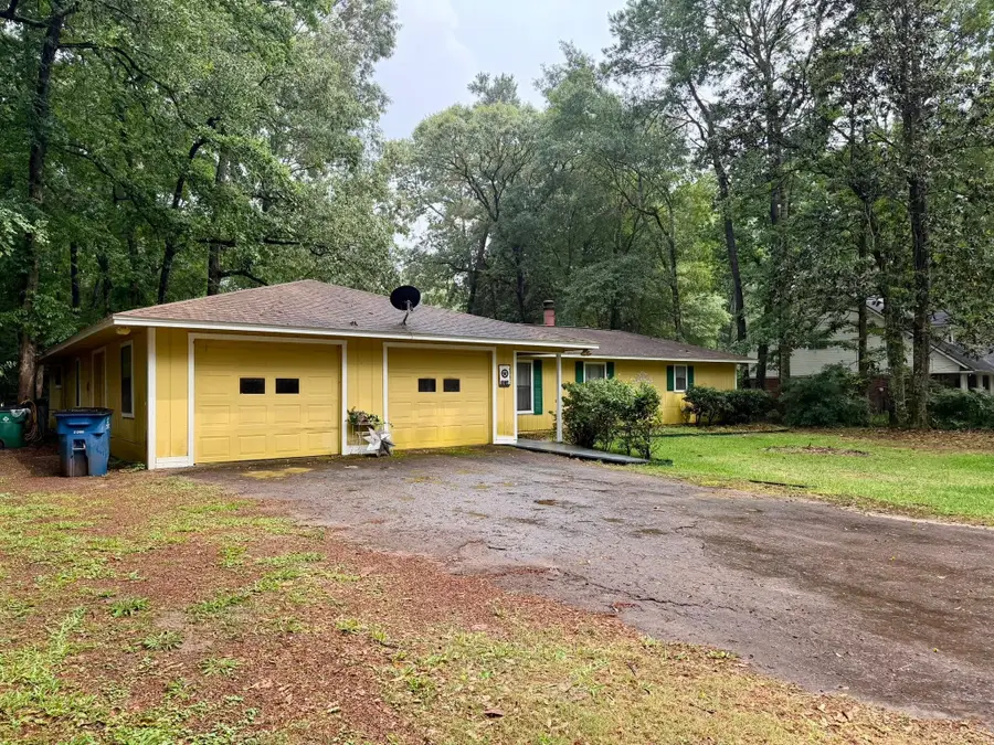 1014 W Wildwood Drive, Village Mills, TX 77663 - #2
