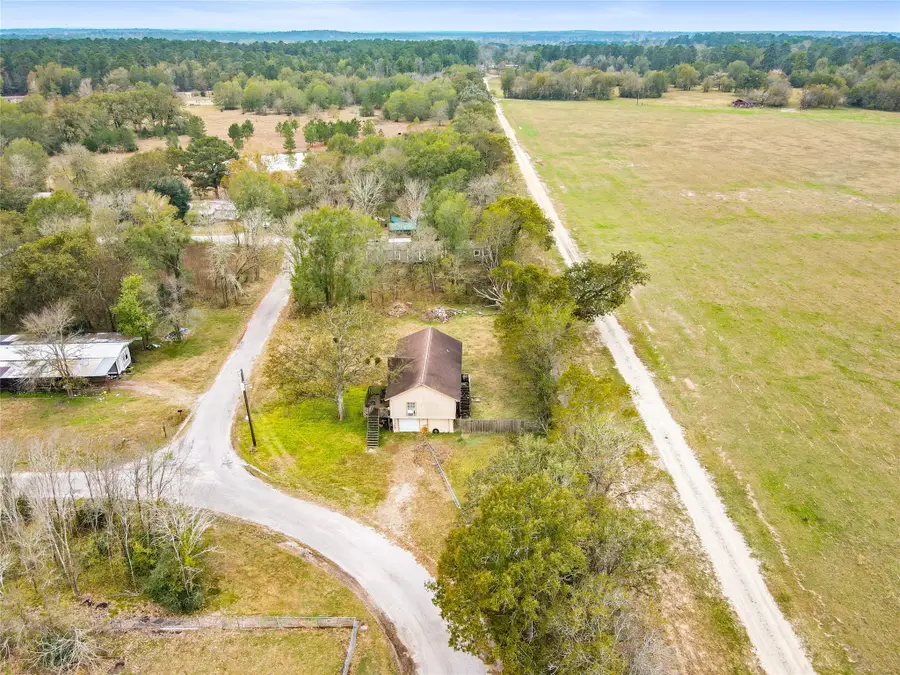 7 & 9 Julie Beth Street, Huntsville, TX 77320 - Image #3