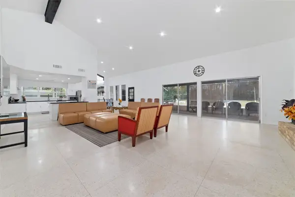 8808 Wateka Drive, Houston, TX 77074