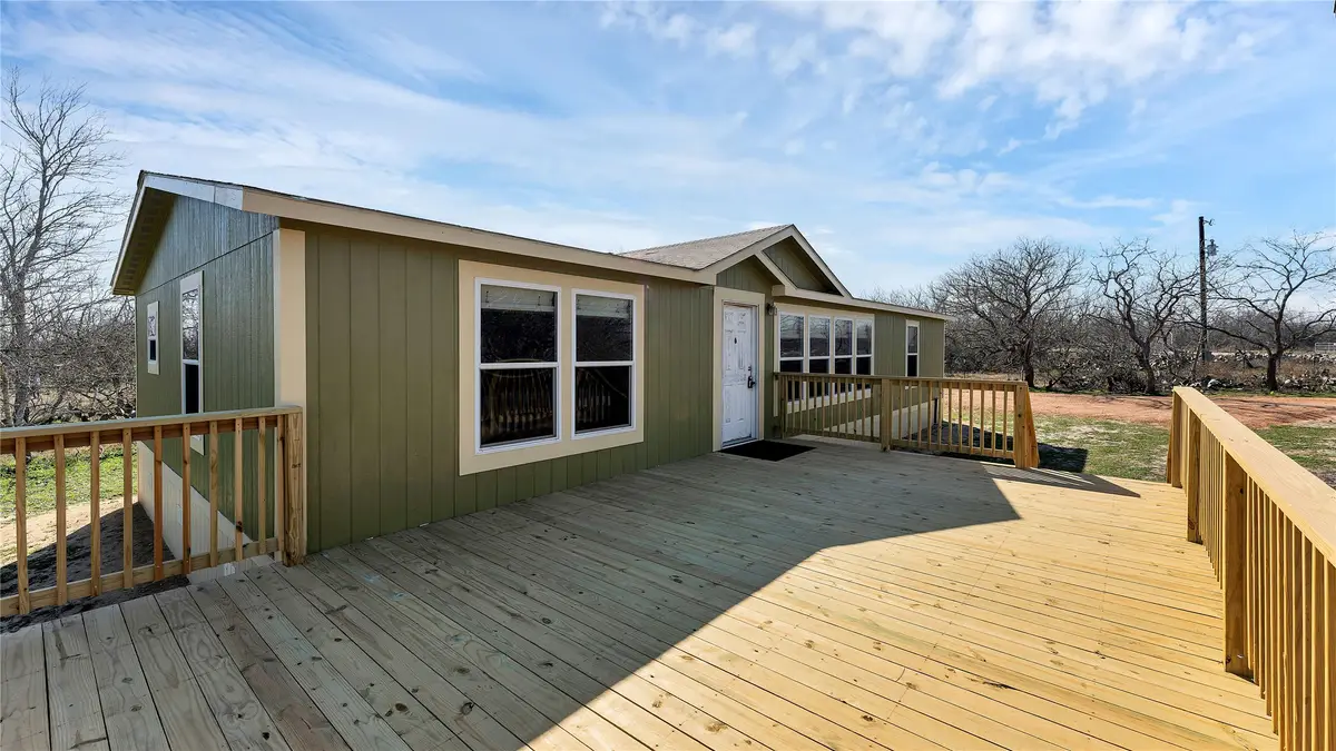 154 Cowboy, Gonzales, TX 78629 - Image #1