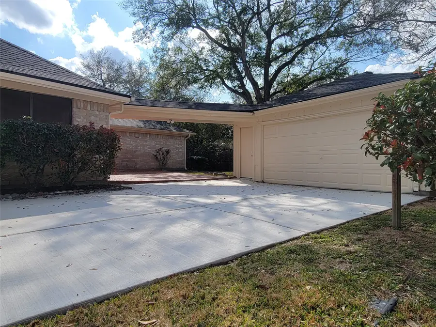 2806 Hollow Creek Drive, Houston, TX 77082 - #3