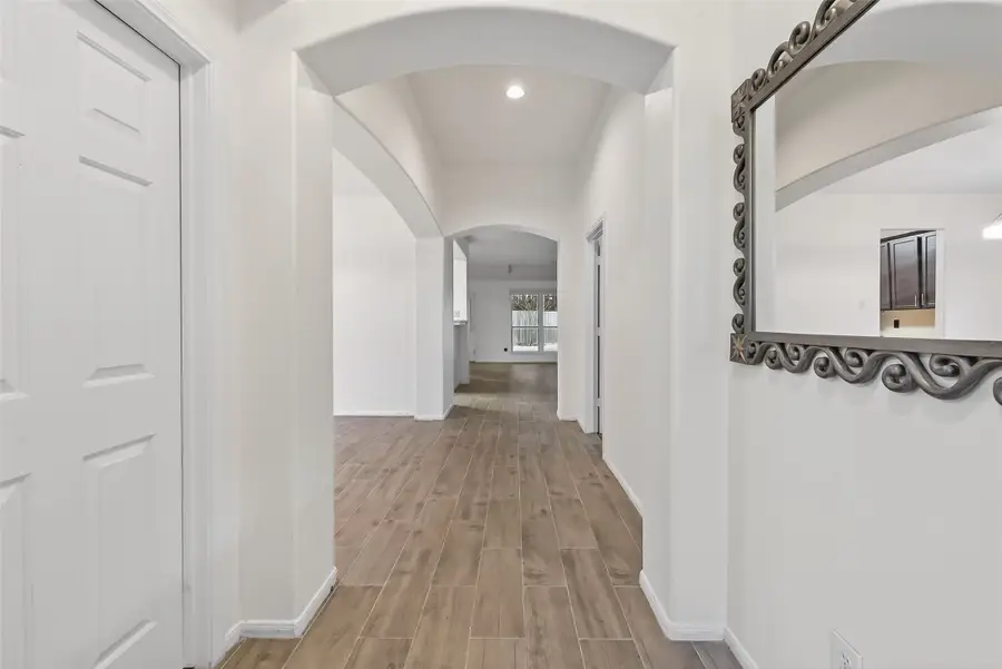 5902 Capella Park Drive, Spring, TX 77379 - Image #2