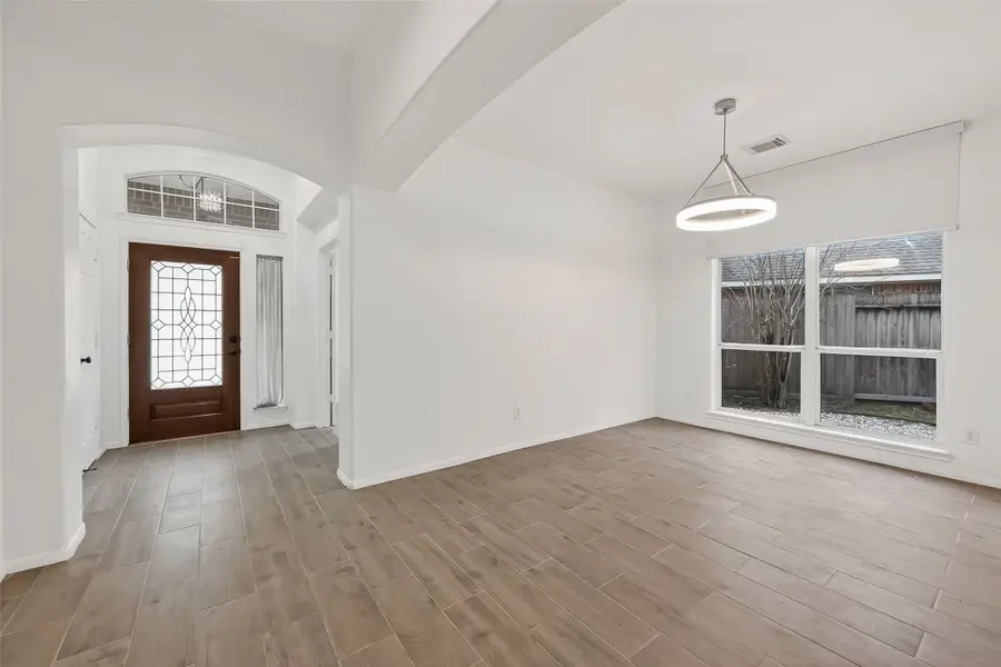 5902 Capella Park Drive, Spring, TX 77379 - Image #3