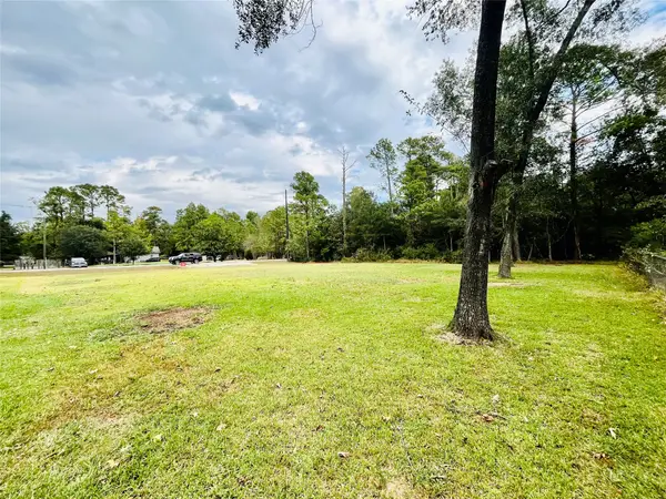 415 Moose Drive, Crosby, TX 77532