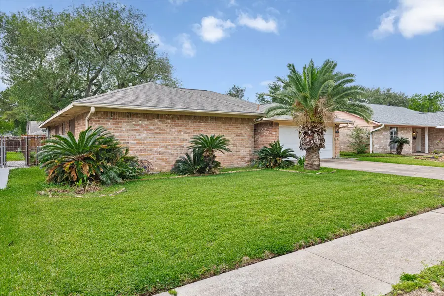 1818 New Orleans Street, Deer Park, TX 77536 - #2
