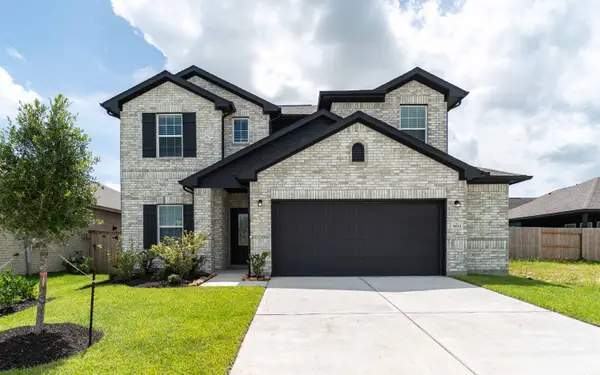 3611 Cardinal Pointe Drive, Angleton, TX 77515