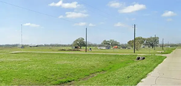 5105 Big Bend Lane, Boling, TX 77420