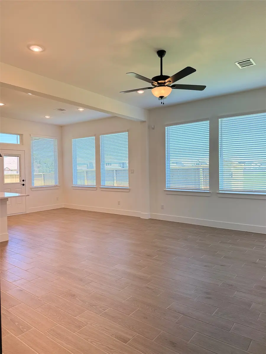 9402 Autumn Vale Drive, Missouri City, TX 77459 - #3