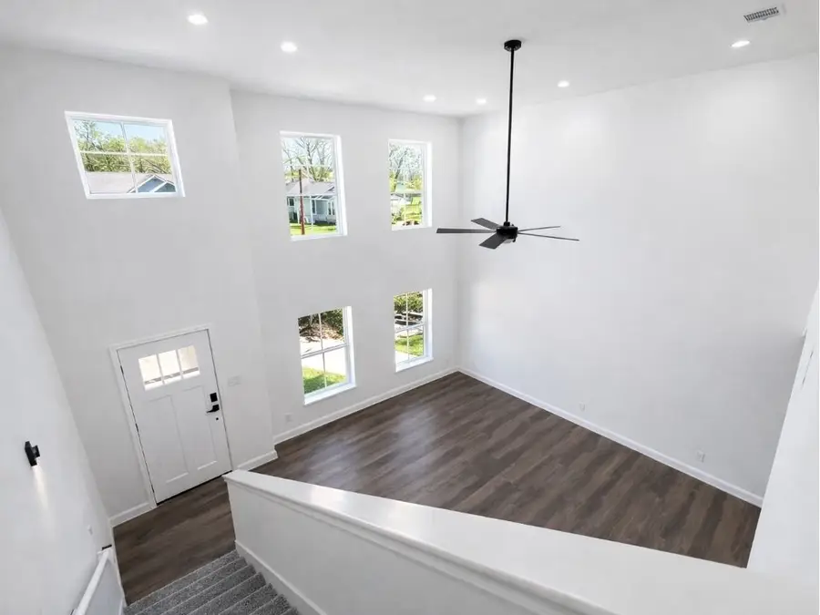 809 S Colbert Street, Dayton, TX 77535 - #2