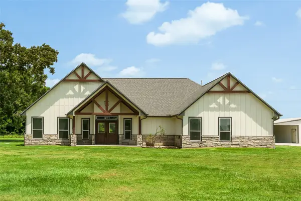 1140 County Road 301 N, Dayton, TX 77535