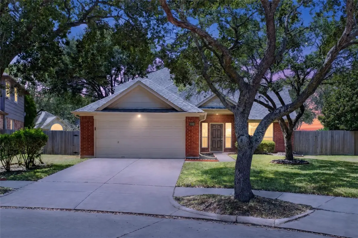 102 Lissa Lane, Sugar Land, TX 77479 - #1