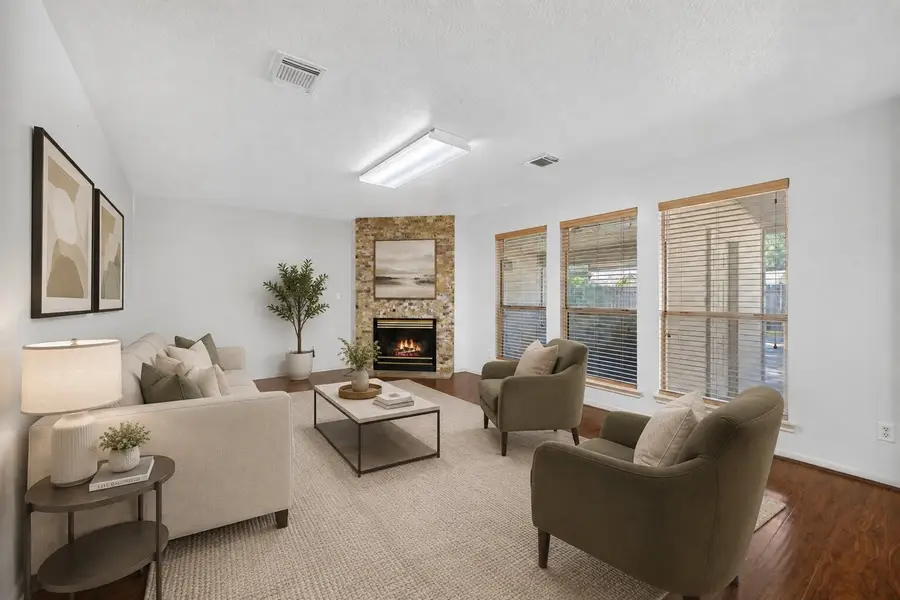 102 Lissa Lane, Sugar Land, TX 77479 - #3