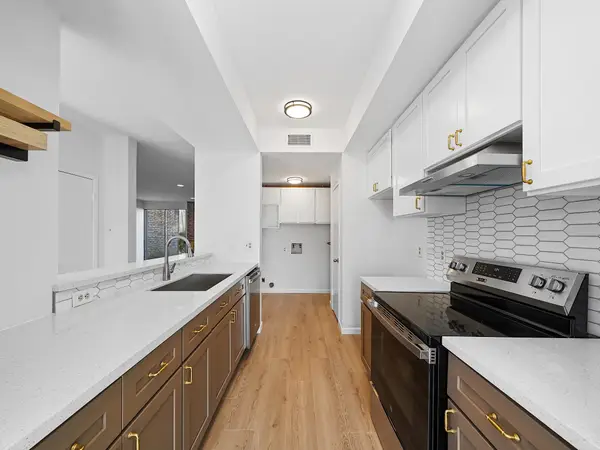 2139 Lake Village Drive, Kingwood, TX 77339