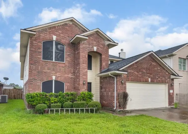 5326 Coastline Street, Baytown, TX 77521