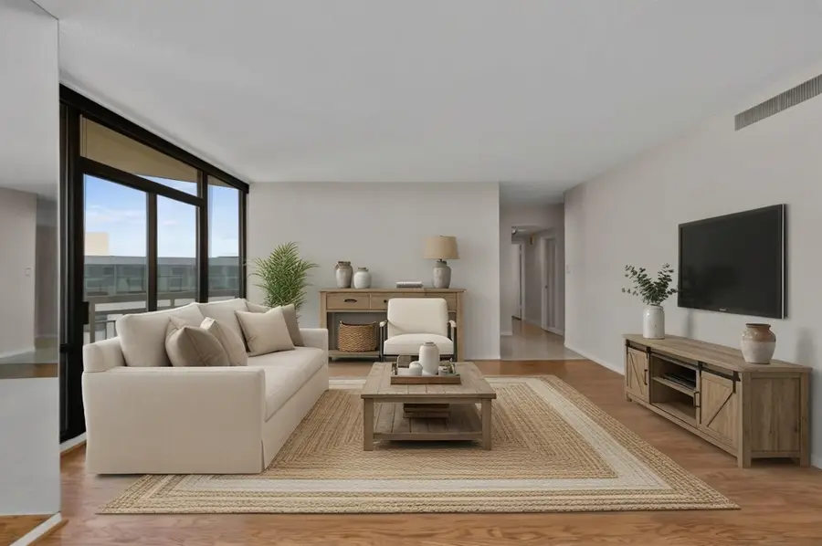 14 Greenway Plaza #17Q, Houston, TX 77046 - #2