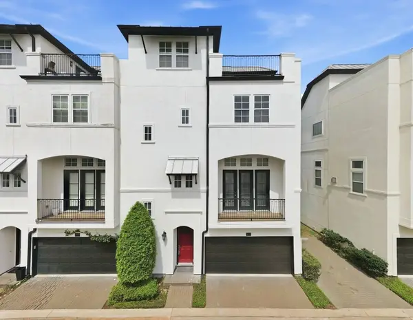 8926 Lakeshore Bend Drive, Houston, TX 77080