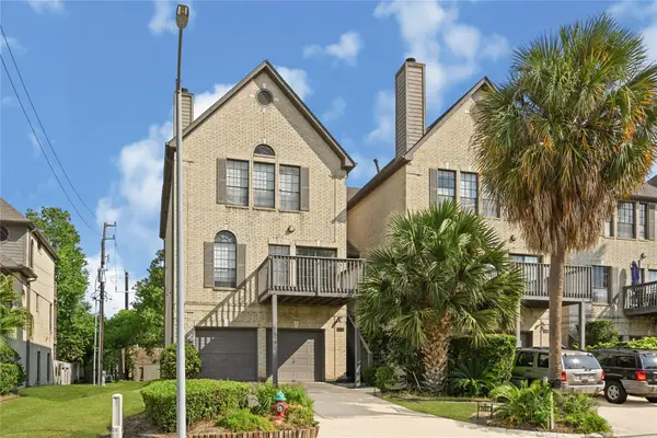 2607 Sailboat Drive, Houston, TX 77058