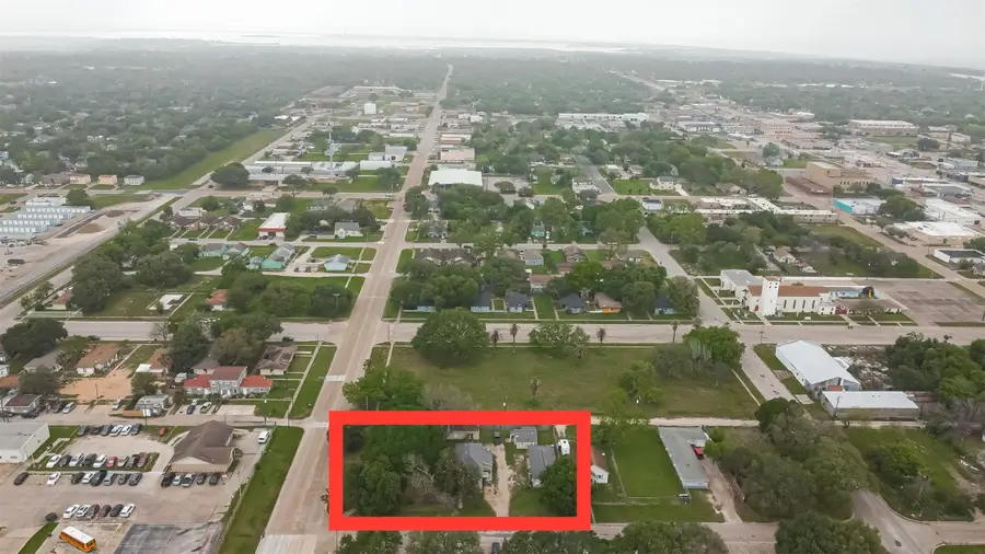 824 2nd Avenue N, Texas City, TX 77590 - #3