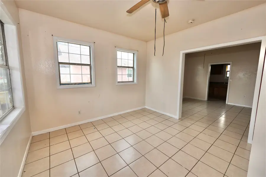 5410 Avenue M, Galveston, TX 77551 - #3